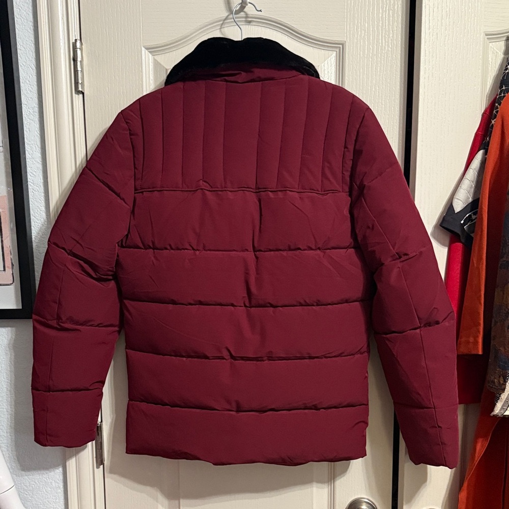 💖 VIP Collection Maroon Puffer Jacket‎ w/Removable Fur Collar - Picture 3 of 7